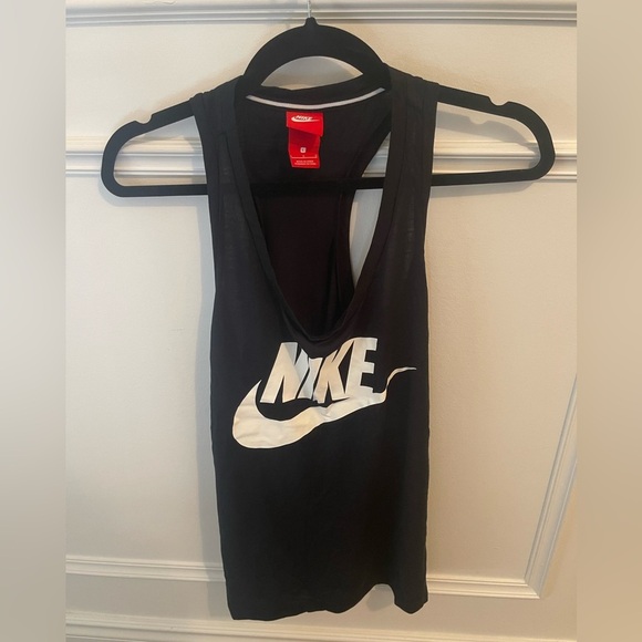 Nike Tops - Nike Women's Black Tank Top